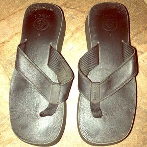 Women's black leather reef wedge flip flops